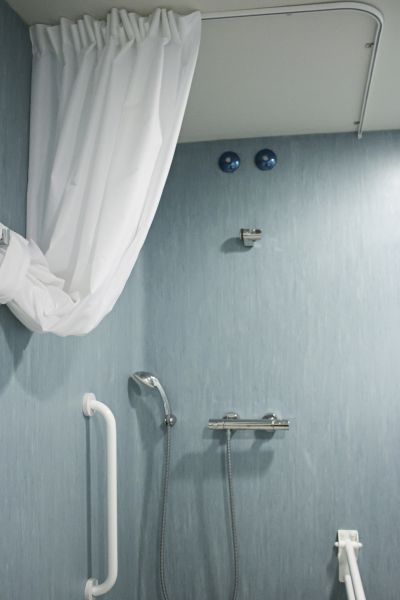 Senior Shower Installation in Panama City